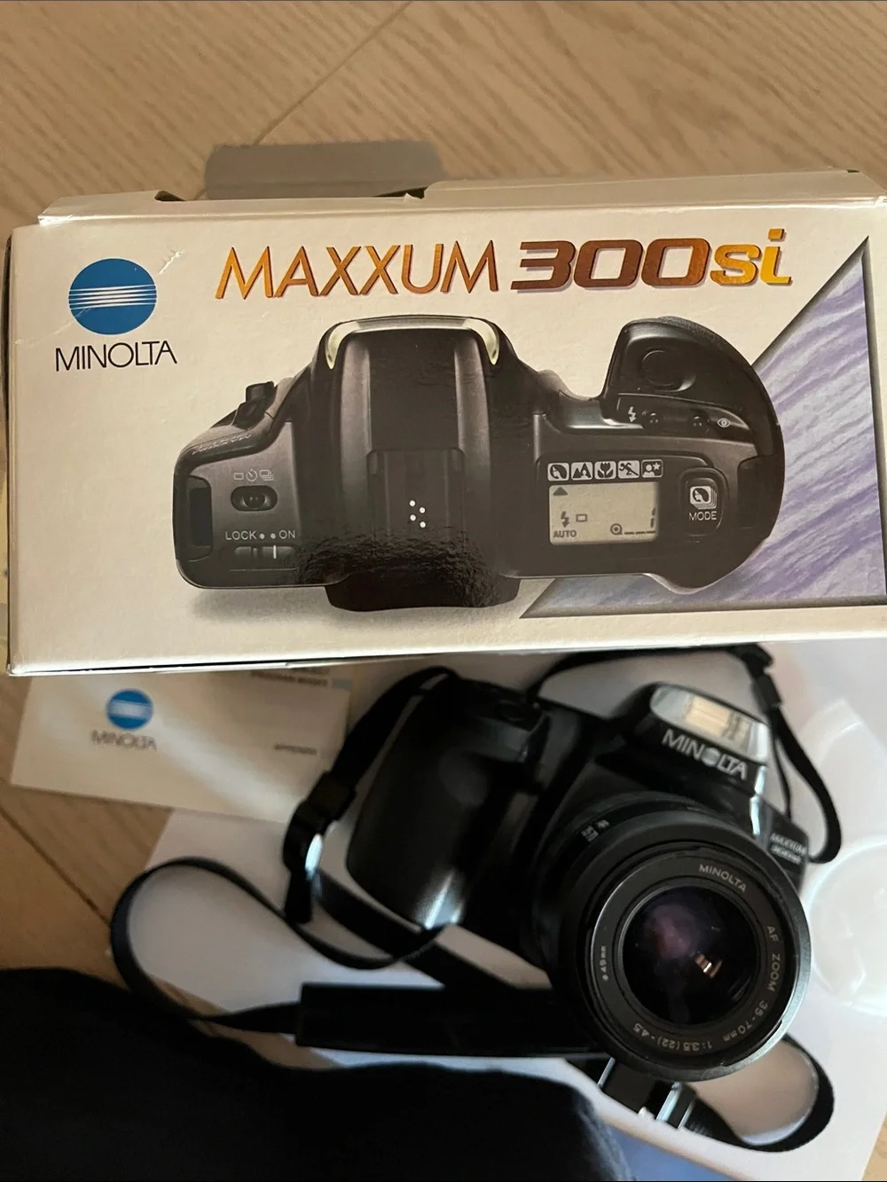 Minolta maxxum 300si